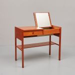 1058 2608 DRESSING TABLE